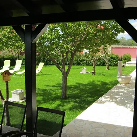 Schoene In Kastel Sucurac Mit Gruenem Garten Und Schoener Aussicht Appartamento *